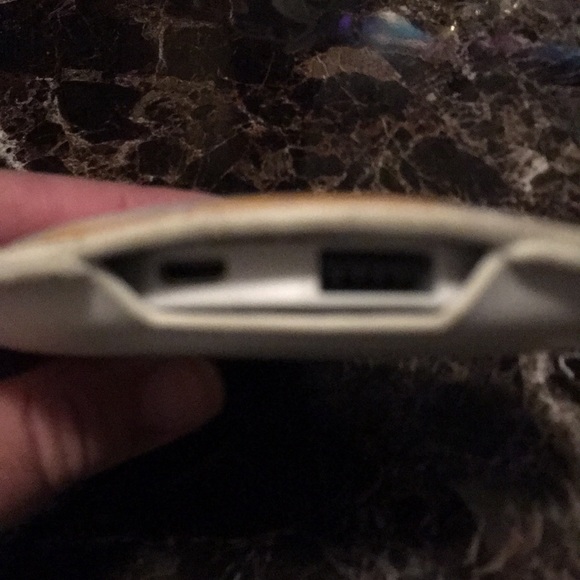 Panda Donut Keychain Portable phone charger - Picture 2 of 2